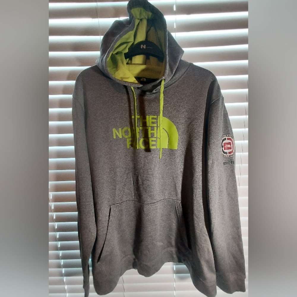 The north face hoodie sweatshirt men size XXL hooded pullover outdoors